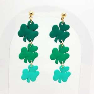 St. Patricks Day 4 Leaf Clover Drop Earrings